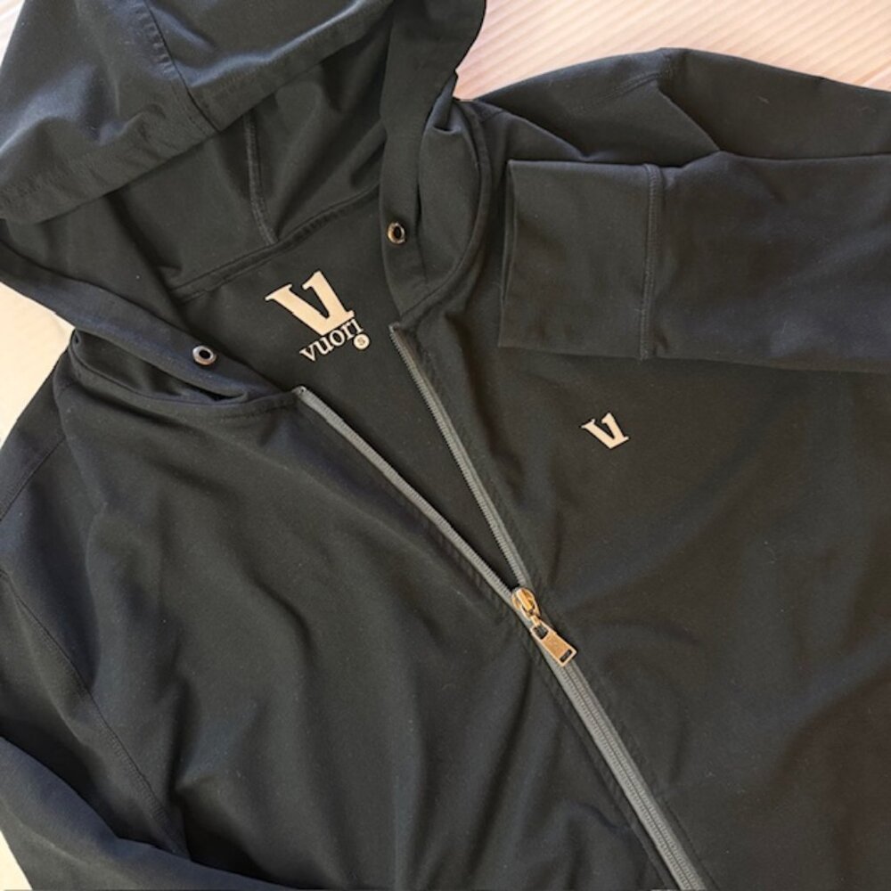 Vuori Jackson Stretch Hoodie Men's Szize Small Black Full Zip Performance Jacket
